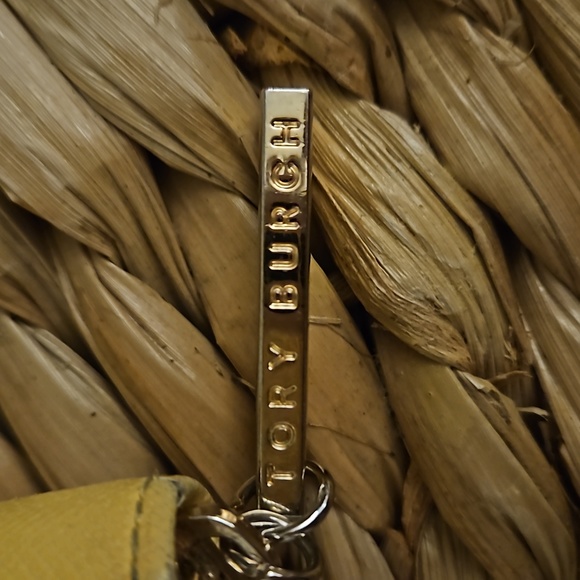 Tory Burch wallet - Picture 2 of 6